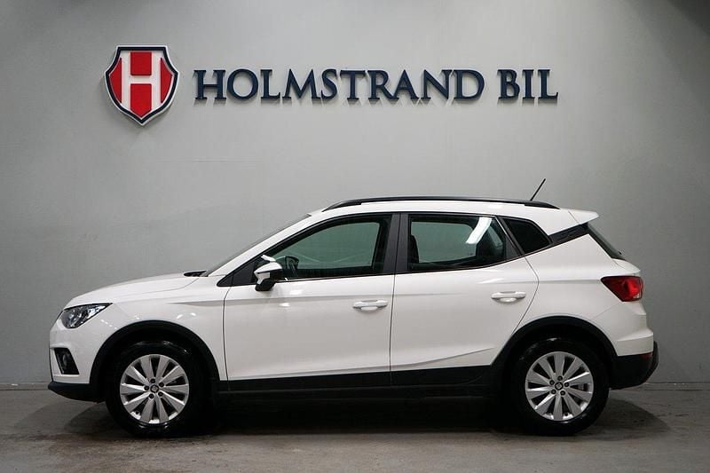 Vit Begagnad 2020 Seat Arona Style SUV | 139 900 kr (Marknadspris) - Bild 1/4