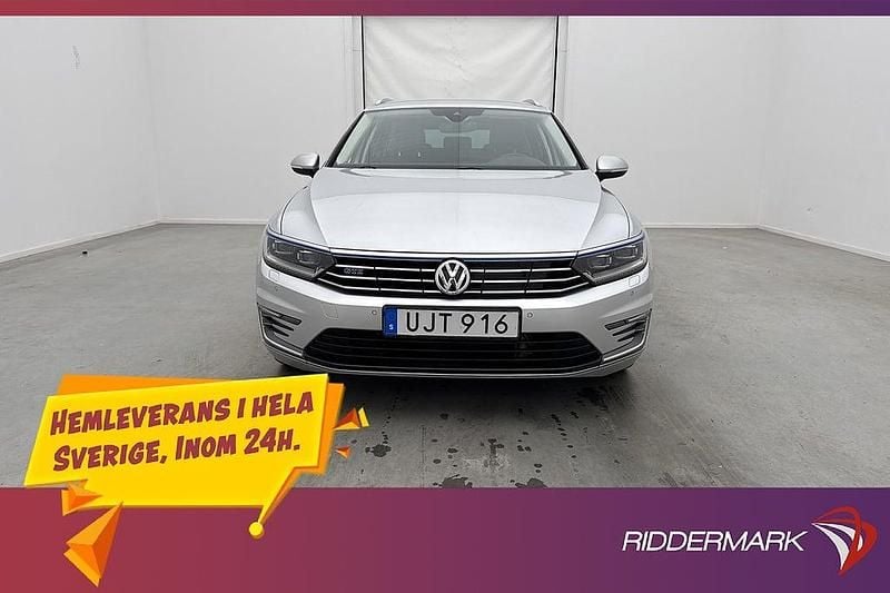 Begagnad VW Passat Executive 218 HK (160 kW) 2018 Silver Kombi