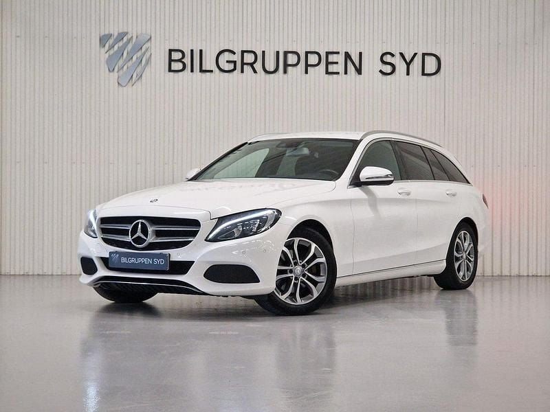 Vit Begagnad 2016 Mercedes C220 Avantgarde Kombi | 199 900 kr (Marknadspris) - Bild 1/4