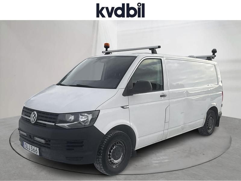 Vit Begagnad 2018 VW Transporter Van | 149 000 kr - Bild 1/3