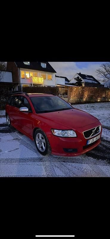 Begagnad 2009 Volvo V50 R-Design Kombi | 45 000 kr (Bra pris) - Bild 1/4