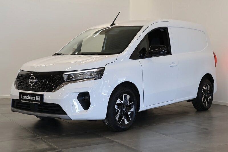 Vit Begagnad 2023 Nissan Townstar Tekna Minibuss | 380 000 kr (Dyr) - Bild 1/4