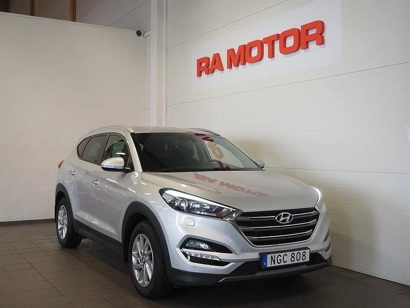 Silver Begagnad 2016 Hyundai Tucson SUV | 169 900 kr (Marknadspris) - Bild 1/3