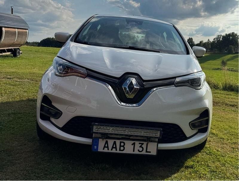 Vit Begagnad 2020 Renault Zoe Halvkombi | 105 000 kr (Bra pris) - Bild 1/4