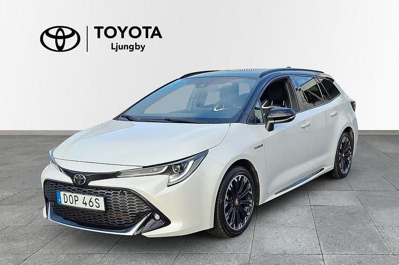 Vit Begagnad 2020 Toyota Corolla Kombi | 249 000 kr (Marknadspris) - Bild 1/3