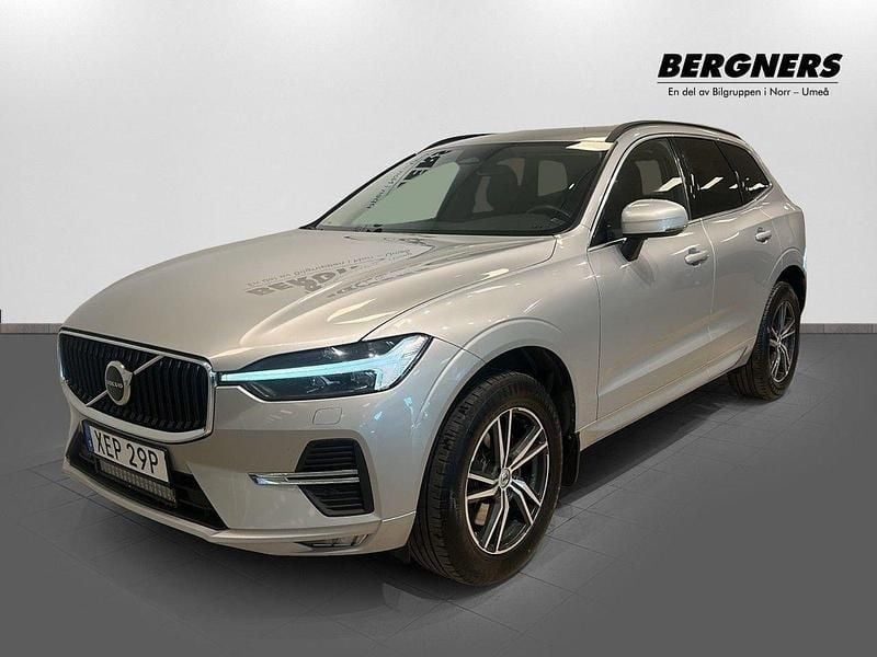 Silver Begagnad 2022 Volvo XC60 Momentum SUV | 369 900 kr (Marknadspris) - Bild 1/4