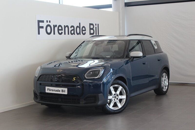 Blå Ny 2024 Mini Countryman SUV | 538 400 kr - Bild 1/4