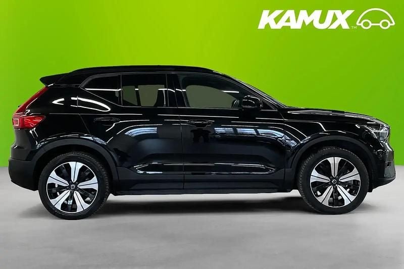 Begagnad Volvo XC40 Ultimate 300 kW (408 HK) 2023 Svart SUV