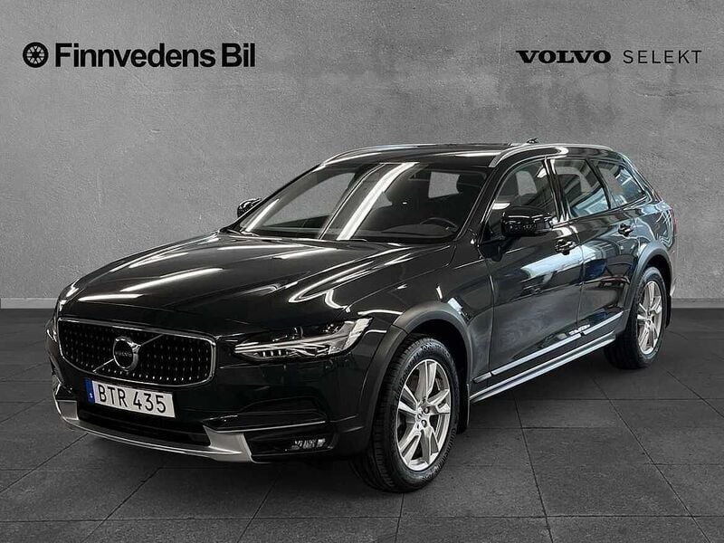 Grå Begagnad 2018 Volvo V90 CC SE Kombi | 359 000 kr (Marknadspris) - Bild 1/4