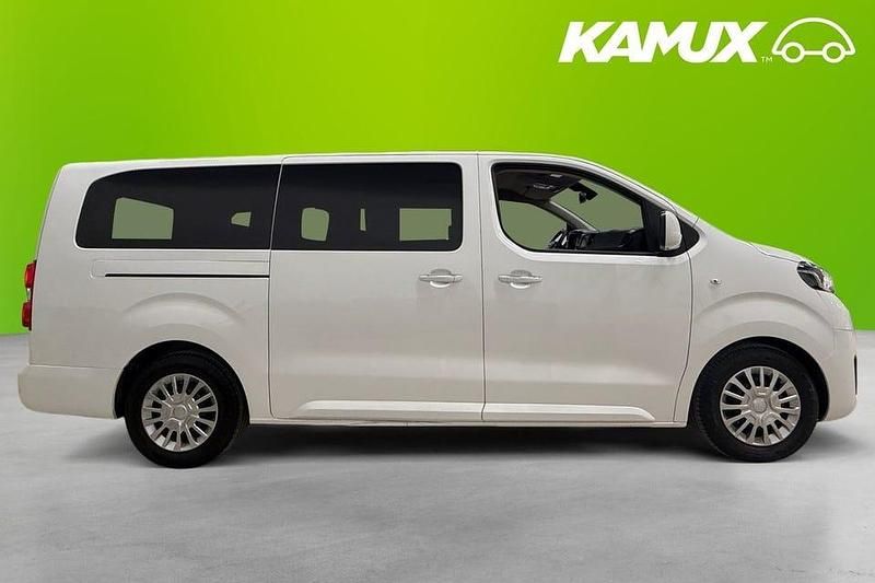 Begagnad Toyota Proace Verso 144 HK (105 kW) 2021 Vit Kombi