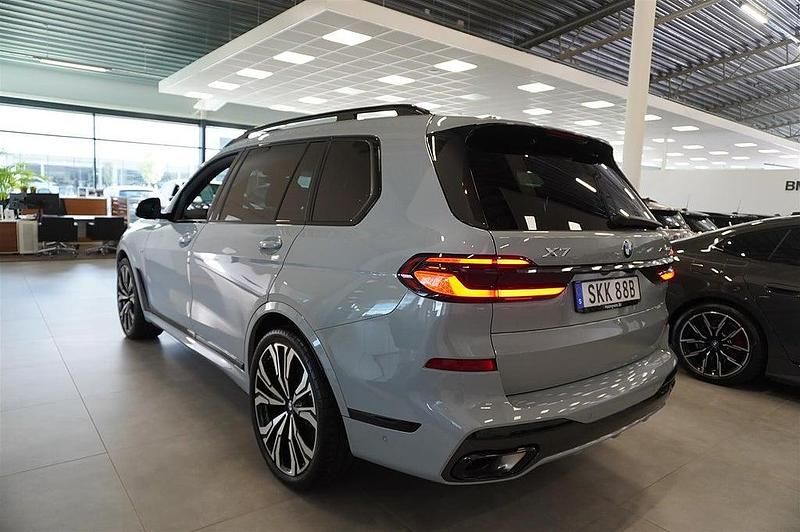Begagnad BMW X7 Comfort Edition 340 HK (250 kW) 2024 Okänd SUV