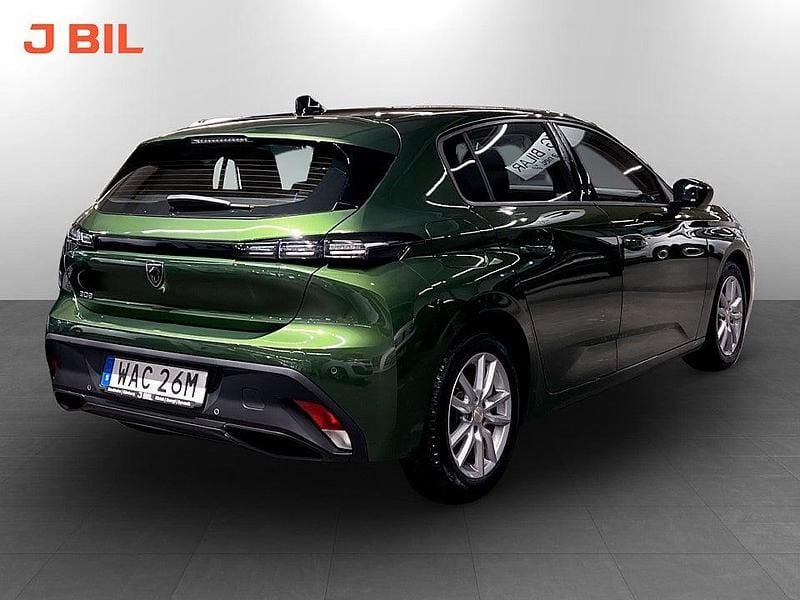 Begagnad Peugeot 308 Active 131 HK (96 kW) 2022 Grön Halvkombi