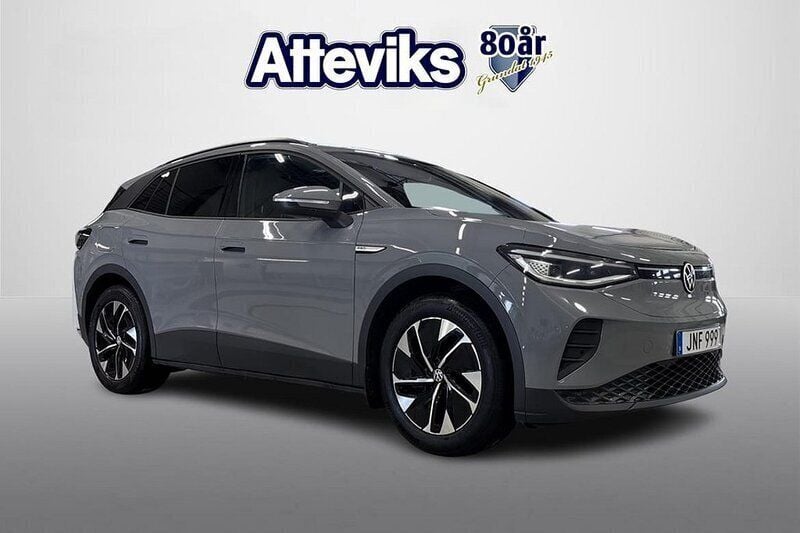 Grå Begagnad 2023 VW ID.4 Pro Performance SUV | 339 900 kr (Bra pris) - Bild 1/4