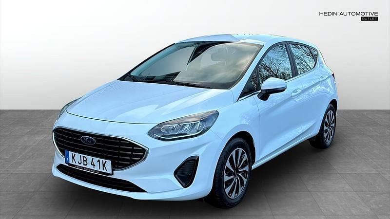 Begagnad 2022 Ford Fiesta Halvkombi | 149 900 kr (Marknadspris) - Bild 1/4