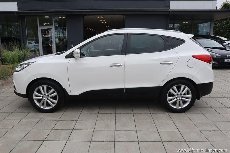 Vit samma som bilen Begagnad 2011 Hyundai ix35 SUV | 84 900 kr (Marknadspris) - Bild 1/4