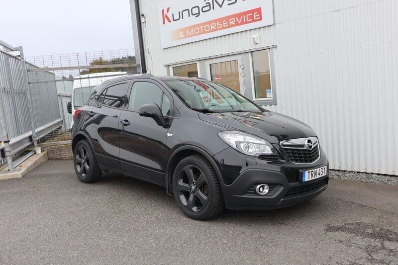 Svart Begagnad 2013 Opel Mokka SUV | 109 500 kr (Marknadspris) - Bild 1/4