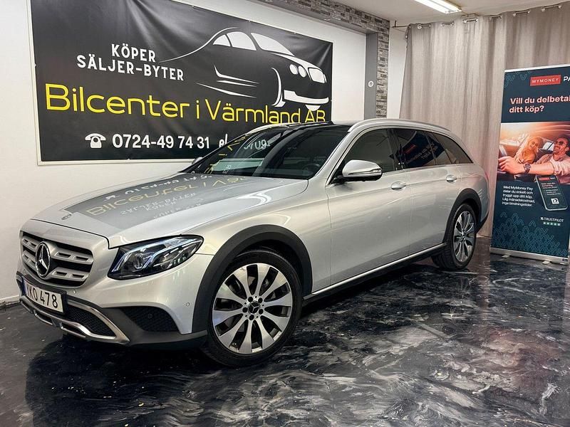Silver Begagnad 2017 Mercedes E220 Kombi | 239 900 kr (Marknadspris) - Bild 1/4