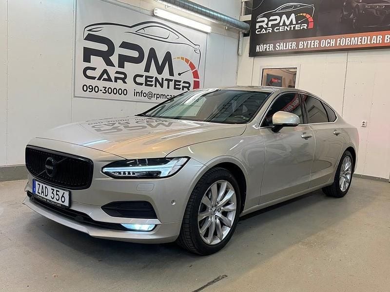 Begagnad Volvo S90 Momentum 190 HK (139 kW) 2017 Ljusbrun (brun) Sedan