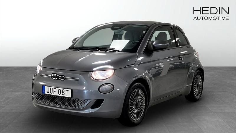 Grå (grey) Begagnad 2022 Fiat 500e Icon Halvkombi | 164 800 kr (Superpris) - Bild 1/4