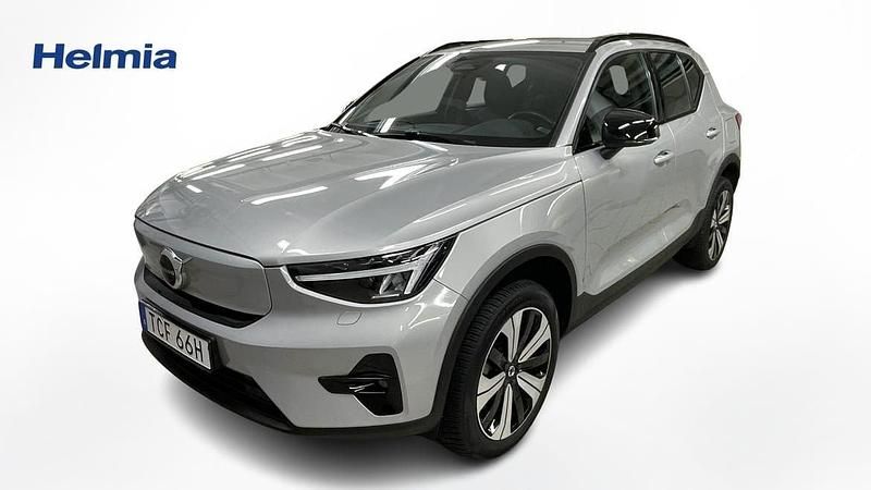 Silver Begagnad 2022 Volvo XC40 Plus SUV | 319 000 kr - Bild 1/4