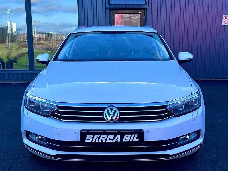 Begagnad VW Passat GT 193 HK (141 kW) 2015 Vit