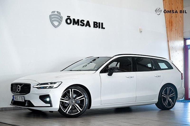 Vit Begagnad 2021 Volvo V60 R-Design Kombi | 338 800 kr (Marknadspris) - Bild 1/4