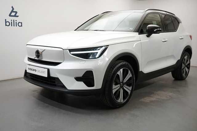 Begagnad 2023 Volvo XC40 SUV | 379 900 kr (Marknadspris) - Bild 1/4