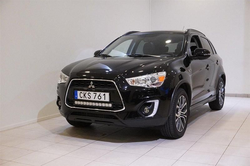 Svart Begagnad 2015 Mitsubishi ASX SUV | 139 900 kr - Bild 1/4