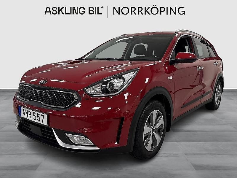 Begagnad Kia Niro Advance 141 HK (103 kW) 2018 Röd SUV