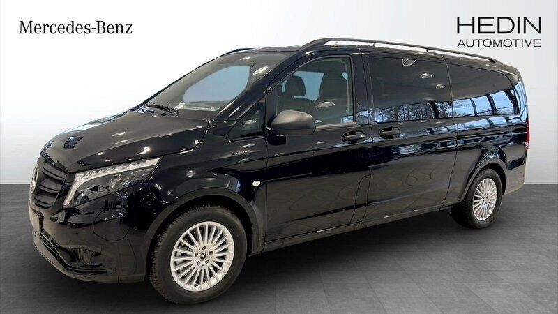 Svart (black) Begagnad 2023 Mercedes e-Vito Minibuss | 699 875 kr (Lite dyr) - Bild 1/4
