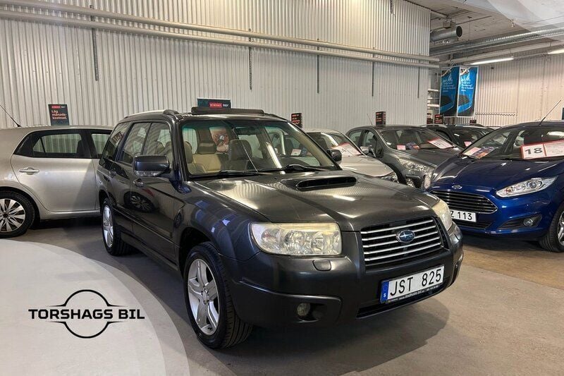Mörkgrå Begagnad 2007 Subaru Forester SUV | 39 900 kr (Superpris) - Bild 1/4