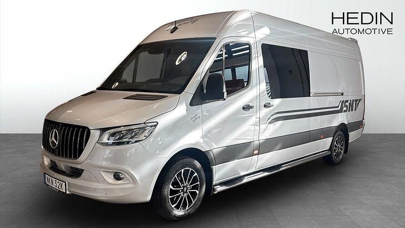 Begagnad 2024 Mercedes Sprinter SE Van | 1 099 880 kr - Bild 1/4