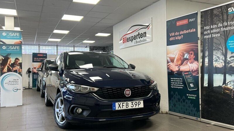 Blå Begagnad 2019 Fiat Tipo Kombi | 109 900 kr (Bra pris) - Bild 1/4
