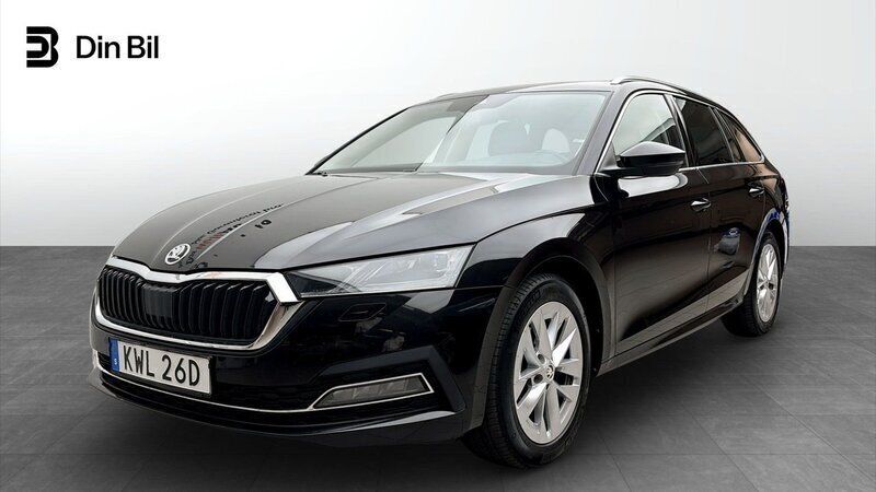 Svart Begagnad 2022 Skoda Octavia Style Kombi | 234 900 kr (Marknadspris) - Bild 1/4