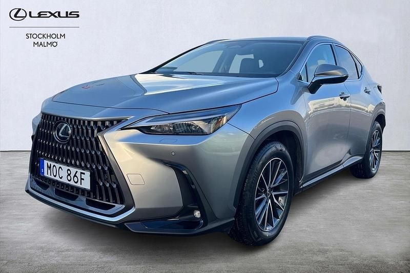 Begagnad Lexus NX450h+ Business Edition 313 HK (230 kW) 2025 Ljusgrå SUV
