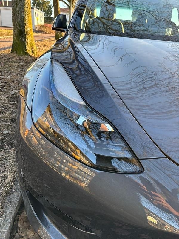 Begagnad Tesla Model 3 Standard Range 208 kW (283 HK) 2022 Sedan