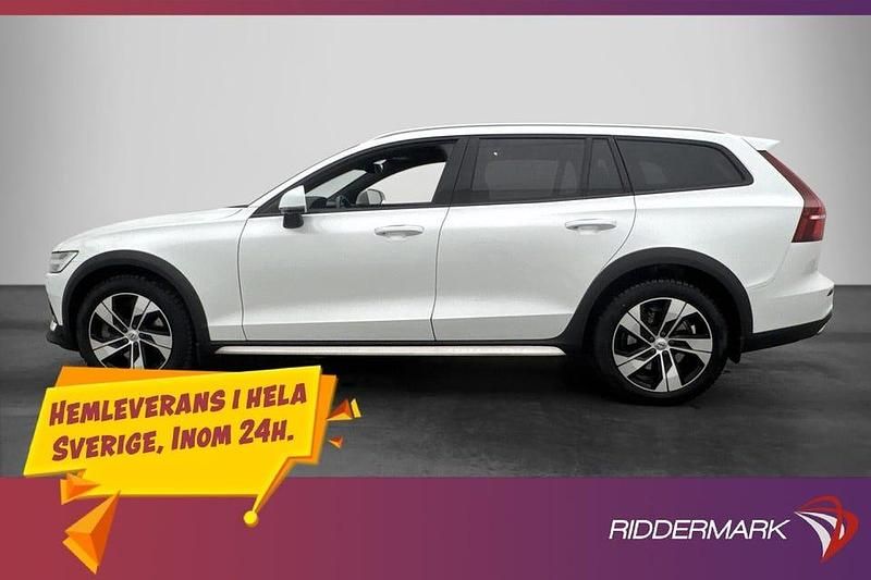 Vit Begagnad 2020 Volvo V60 CC Kombi | 359 800 kr (Dyr) - Bild 1/3