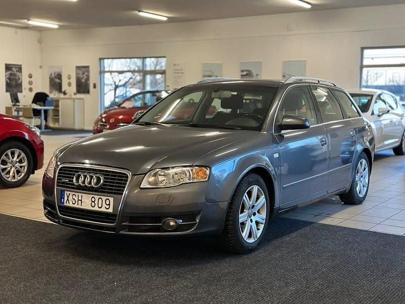 Begagnad Audi A4 Comfort 200 HK (147 kW) 2006 Grå Kombi