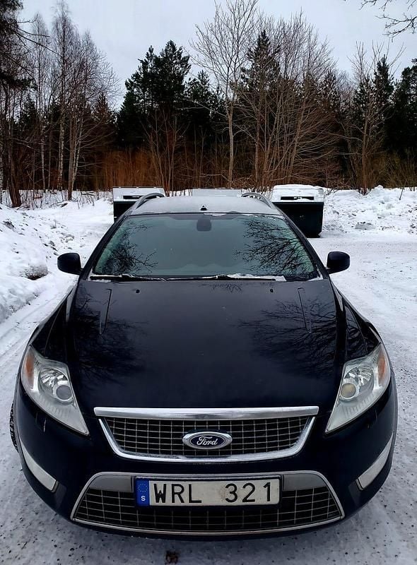 Begagnad Ford Mondeo 145 HK (106 kW) 2010 Kombi