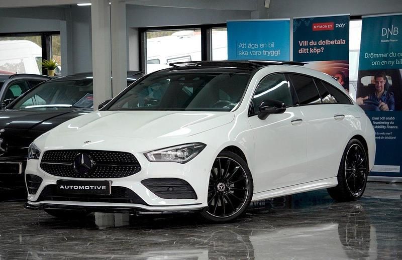 Vit Begagnad 2020 Mercedes CLA220 Shooting Brake AMG line Kombi | 329 900 kr (Marknadspris) - Bild 1/4