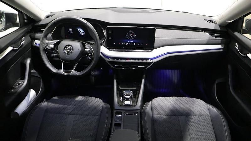 Begagnad Skoda Octavia Style 204 HK (150 kW) 2024 Graphite grey metallic Kombi