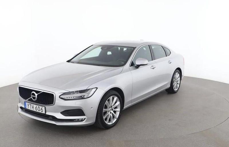 Begagnad 2018 Volvo S90 Momentum Sedan | 215 000 kr (Bra pris) - Bild 1/4