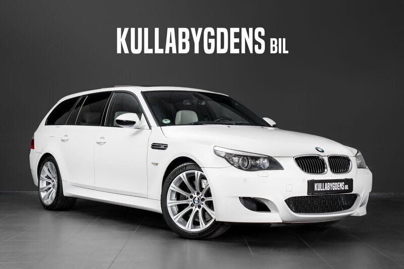 Begagnad BMW M5 Comfort Edition 508 HK (373 kW) 2008 Vit Kombi