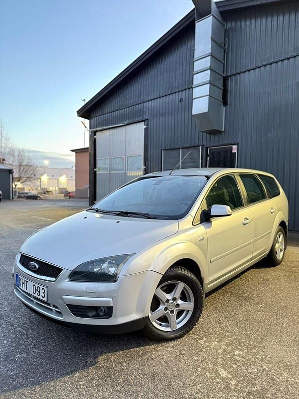 Begagnad 2007 Ford Focus Titanium Kombi | 20 000 kr (Bra pris) - Bild 1/4