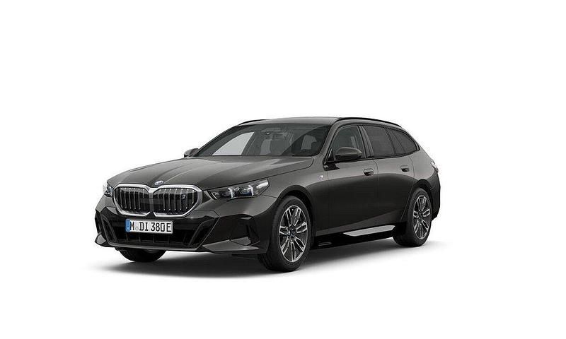 Sophisto grey brilliant effect Begagnad 2025 BMW i5 M Sport Sedan | 779 500 kr - Bild 1/4