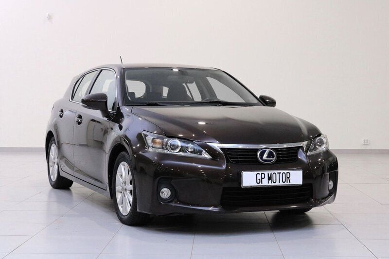 Begagnad 2011 Lexus CT200h Executive Line Halvkombi | 109 900 kr (Marknadspris) - Bild 1/4
