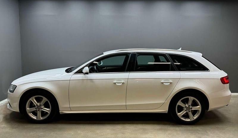 Begagnad Audi A4 S-Line 190 HK (139 kW) 2015 Vit Kombi