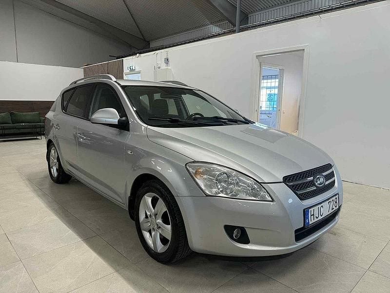 Silver Begagnad 2007 Kia Ceed Sportswagon 2 Kombi | 49 900 kr (Bra pris) - Bild 1/4