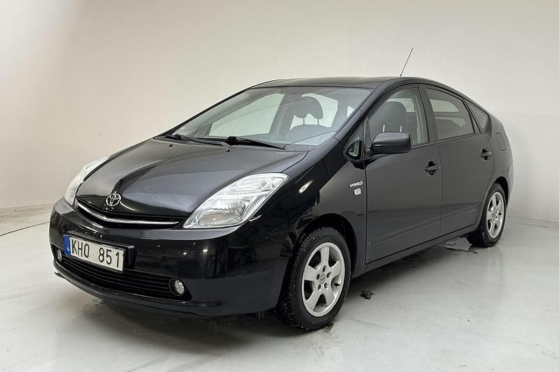 Svart Begagnad 2009 Toyota Prius | 48 000 kr - Bild 1/4