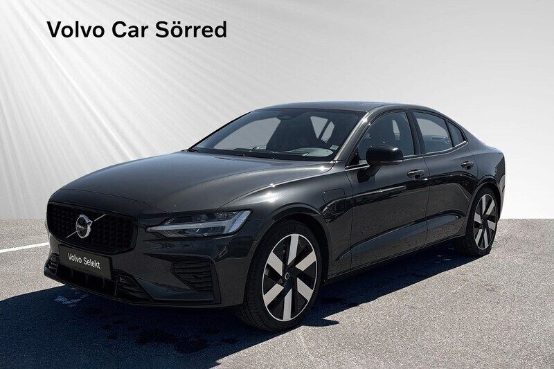 Grå Begagnad 2024 Volvo S60 Ultimate Sedan | 528 900 kr (Marknadspris) - Bild 1/4